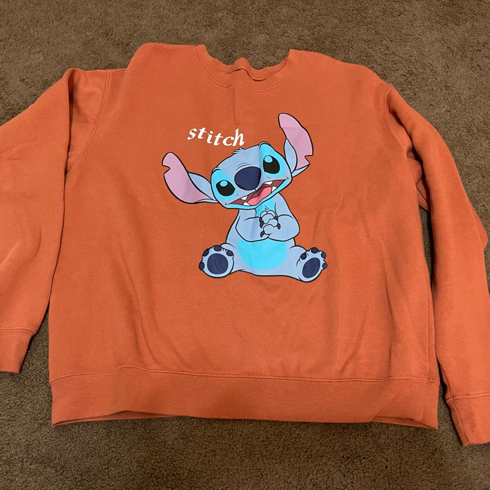 Disney juniors sweatshirt. Stitch. Size XL